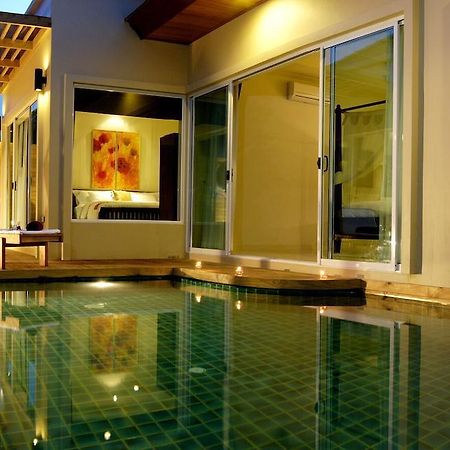 Karon Beach Walk Villa Phuket Exterior photo