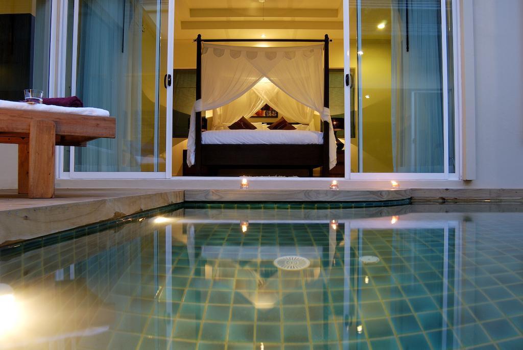 Karon Beach Walk Villa Phuket Room photo